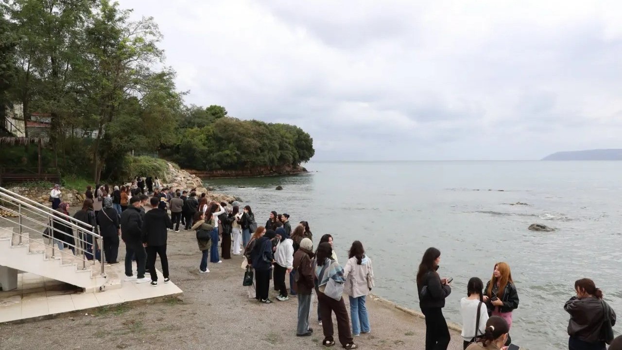 Üniversitesi birinci sınıf öğrencilerine oryantasyon programı
