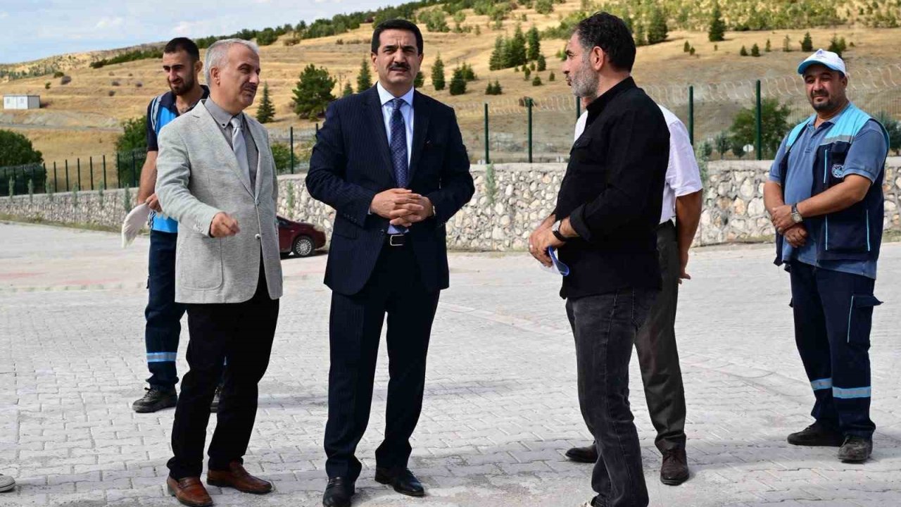 Başkan Taşkın, hayvan barınağında incelemelerde bulundu
