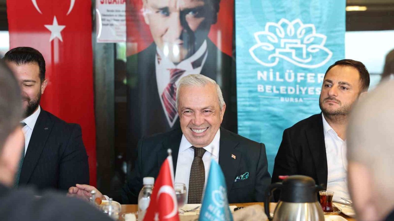 Başkan Şadi Özdemir Bursaspor tribün liderleriyle bir araya geldi