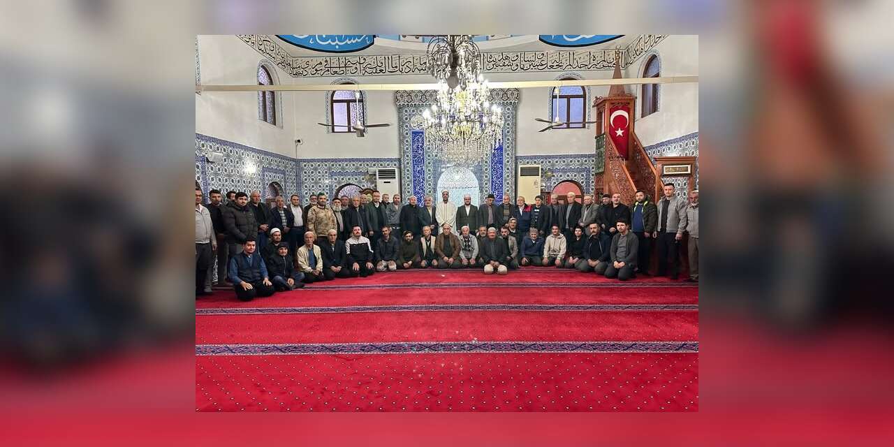 Camiler ve Din Görevlileri Haftası kapsamında sabah namazı buluşması gerçekleşti