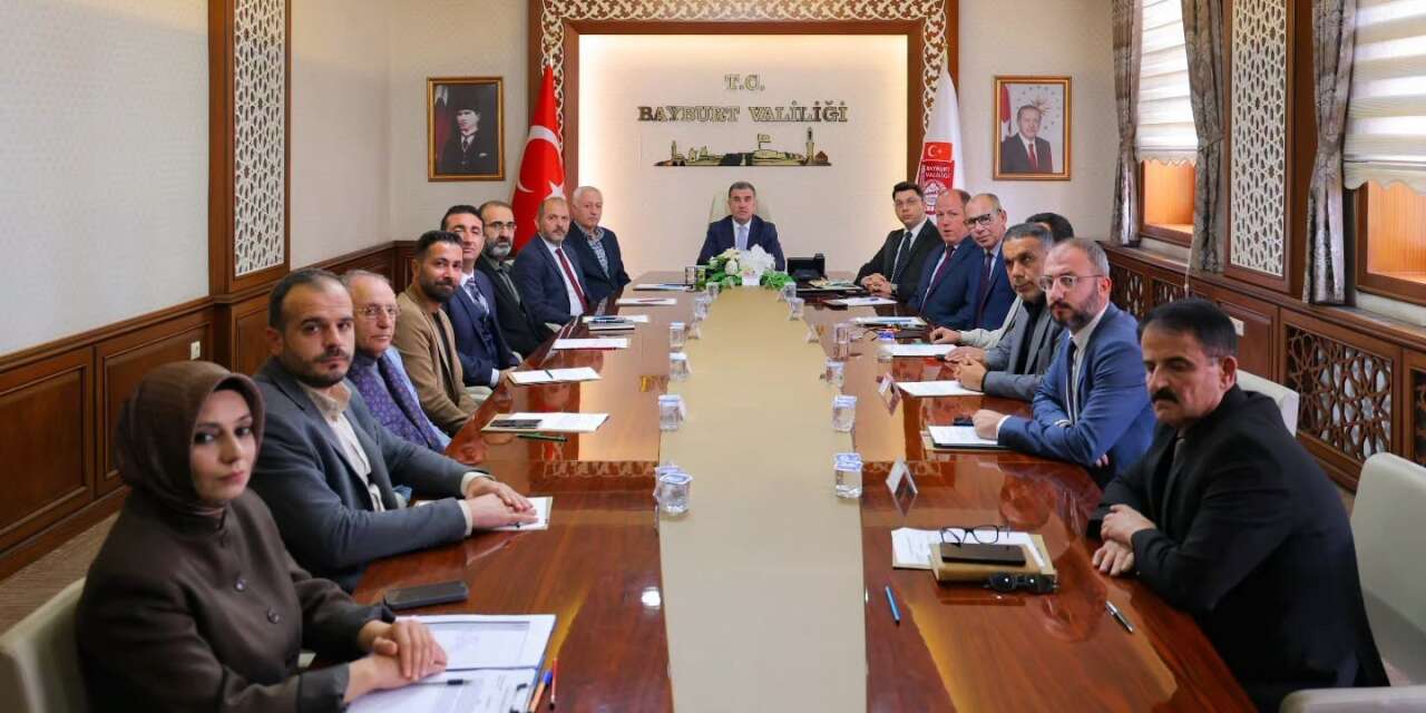 Bayburt’un turizm ve kültürel miras çalışmaları toplantıda ele alındı