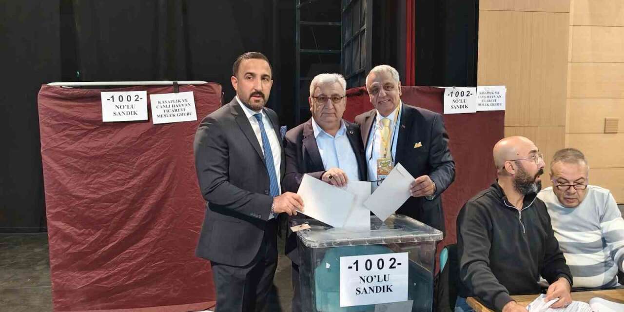 Sivas Ticaret Borsası seçimlerinde Karakaya güven tazeledi