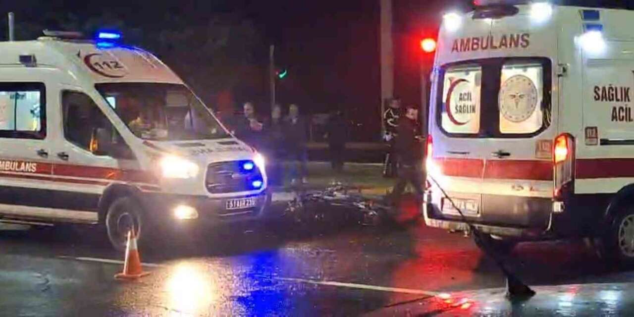 Niğde’de hafif ticari araç ile motosiklet çarpıştı: 2 ölü, 1 ağır yaralı