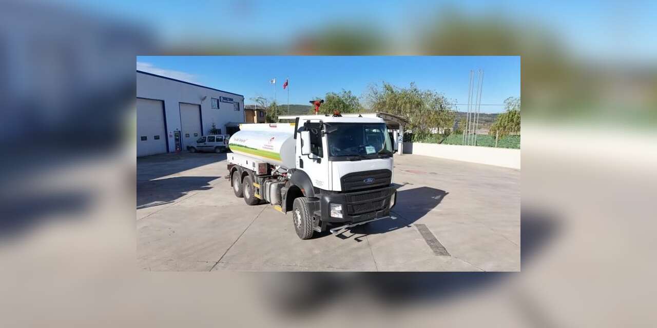 Bilecik İl Özel İdaresi’nin araç filosuna yeni su tankeri