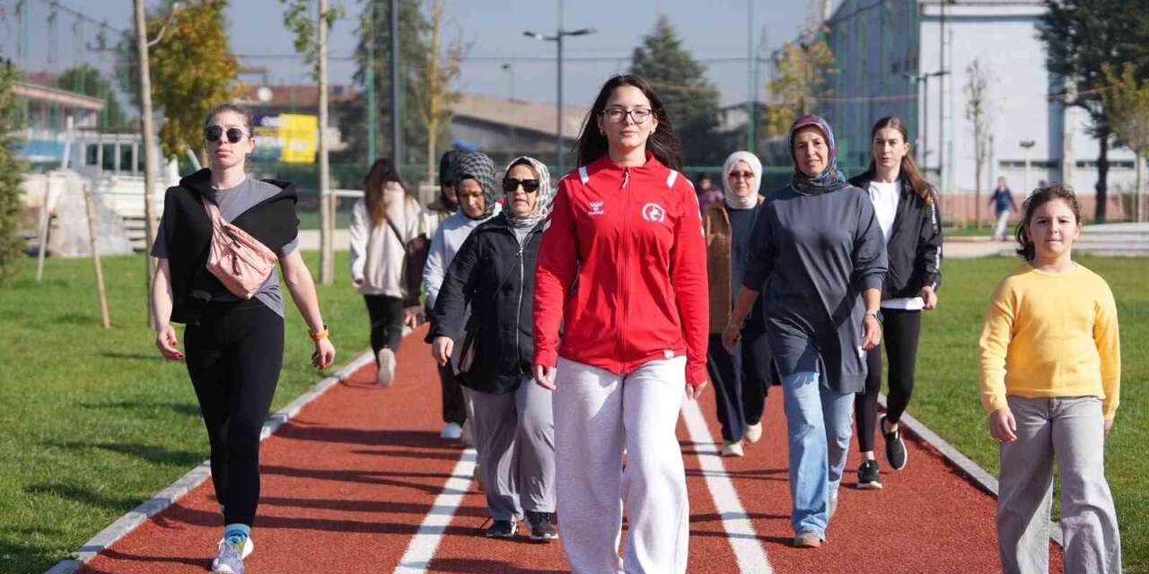 Düzce’de çocuklar okula, anneler spora projesi başladı