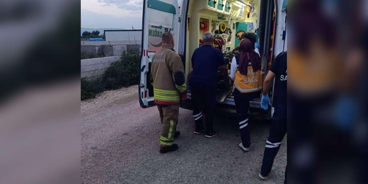 Antakya’da motosiklet kazasında 3 kişi yaralandı