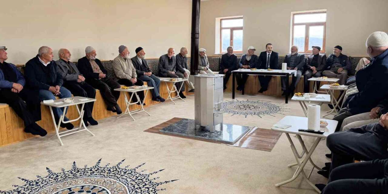 Bayrampaşa köyünde vatandaşların talep ve ihtiyaçları dinlendi