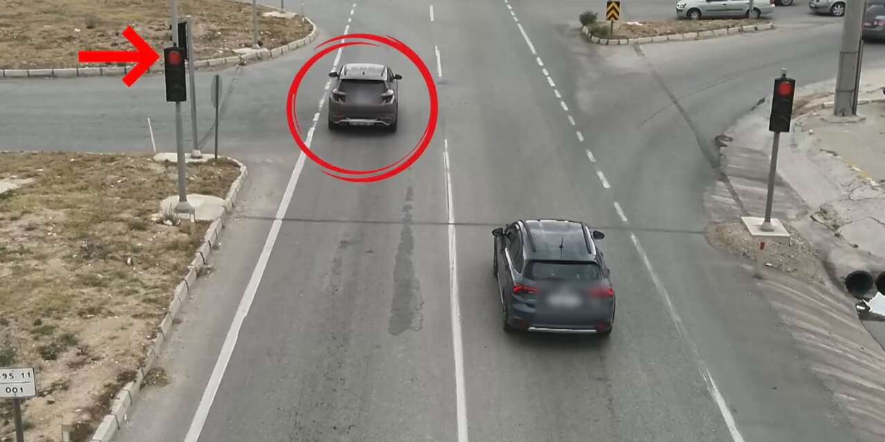Uşak’ta kırmızı ışık ve emniyet kemeri denetimleri sürüyor