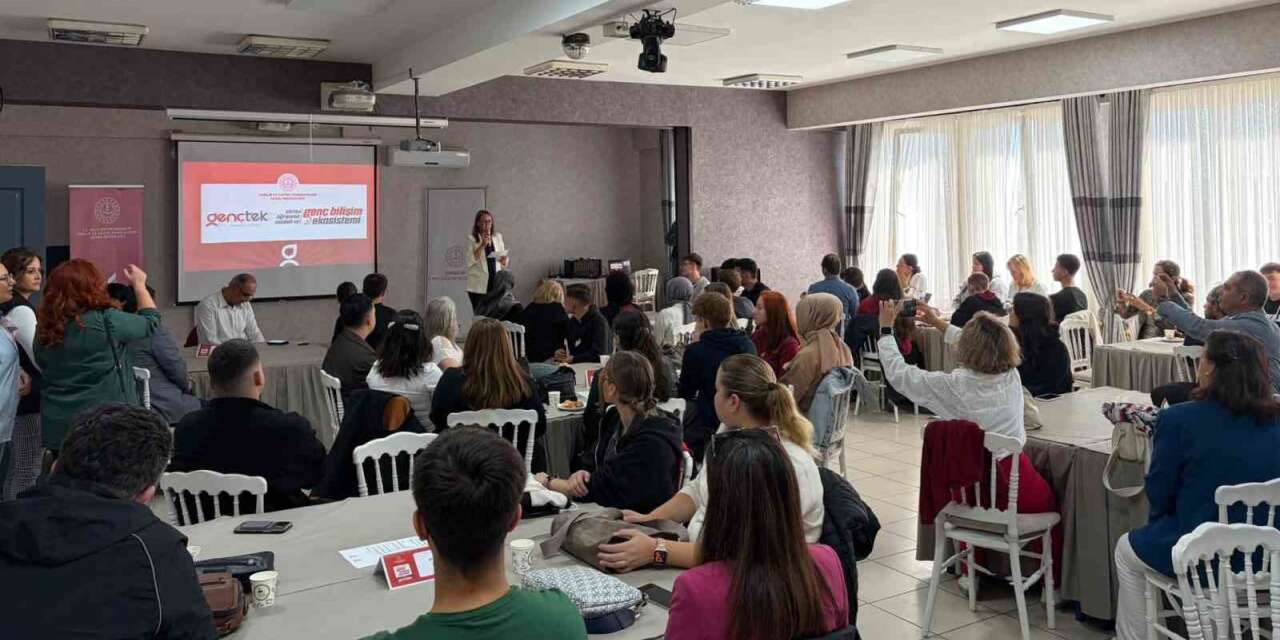 GençTek Eskişehir yeni döneme tanışma ve planlama toplantısıyla başladı