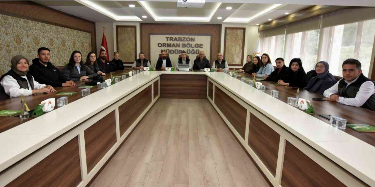 6 üniversitenin orman kulüpleri ortak çalışmalar için toplandı