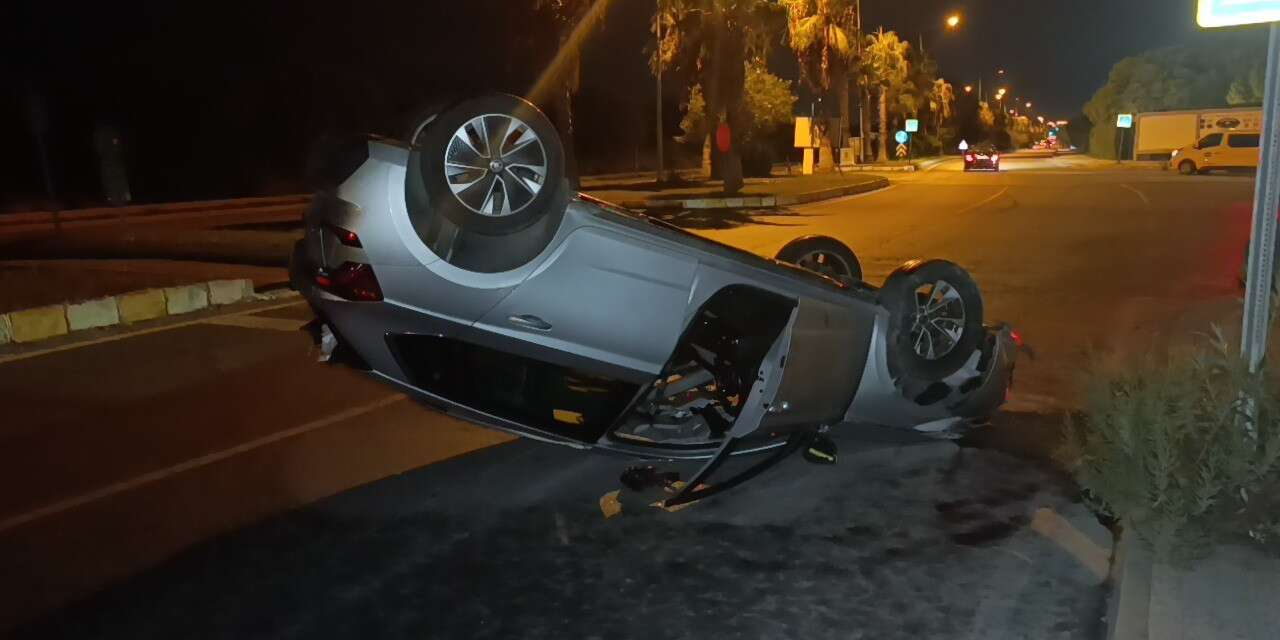 Antalya'da otomobil takla attı, sürücü alkollü çıktı