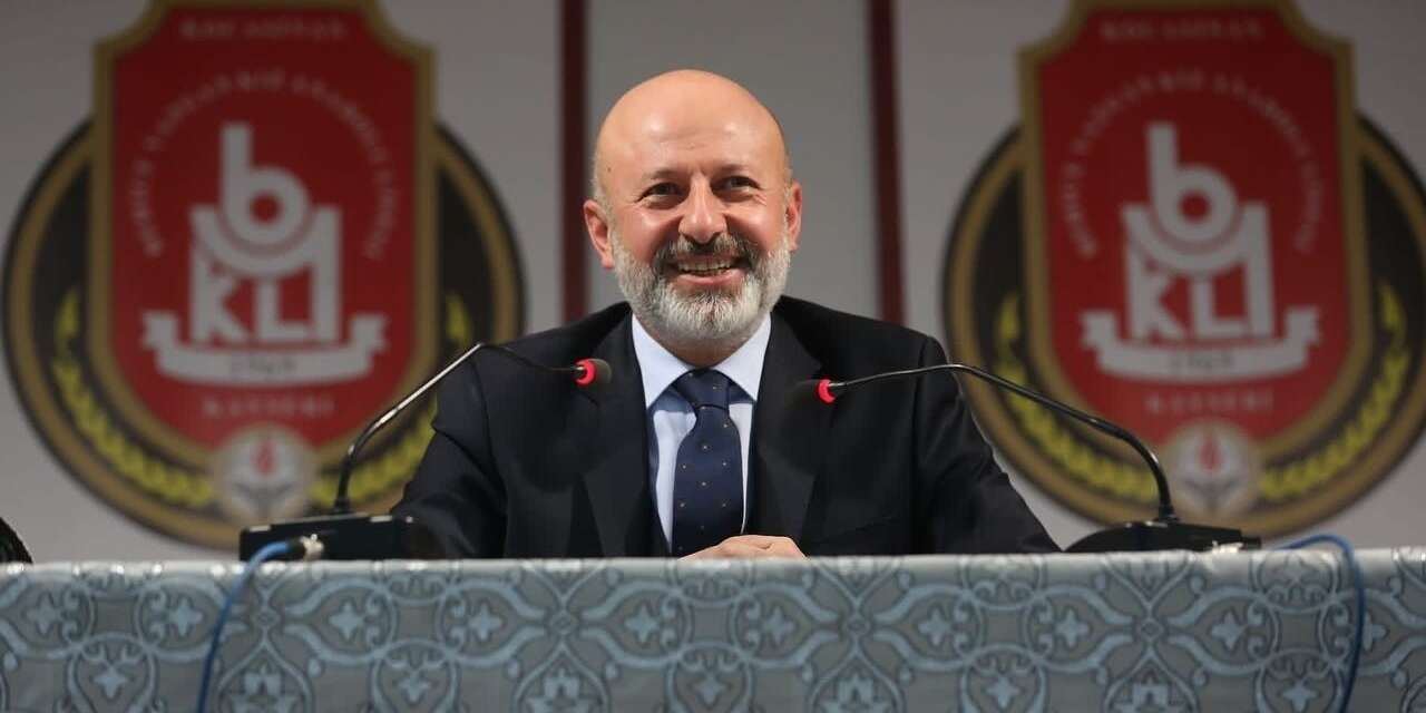 Başkan Çolakbayrakdar: "Gençlerimizin enerjisi, geleceğimize olan inancımızı güçlendiriyor"