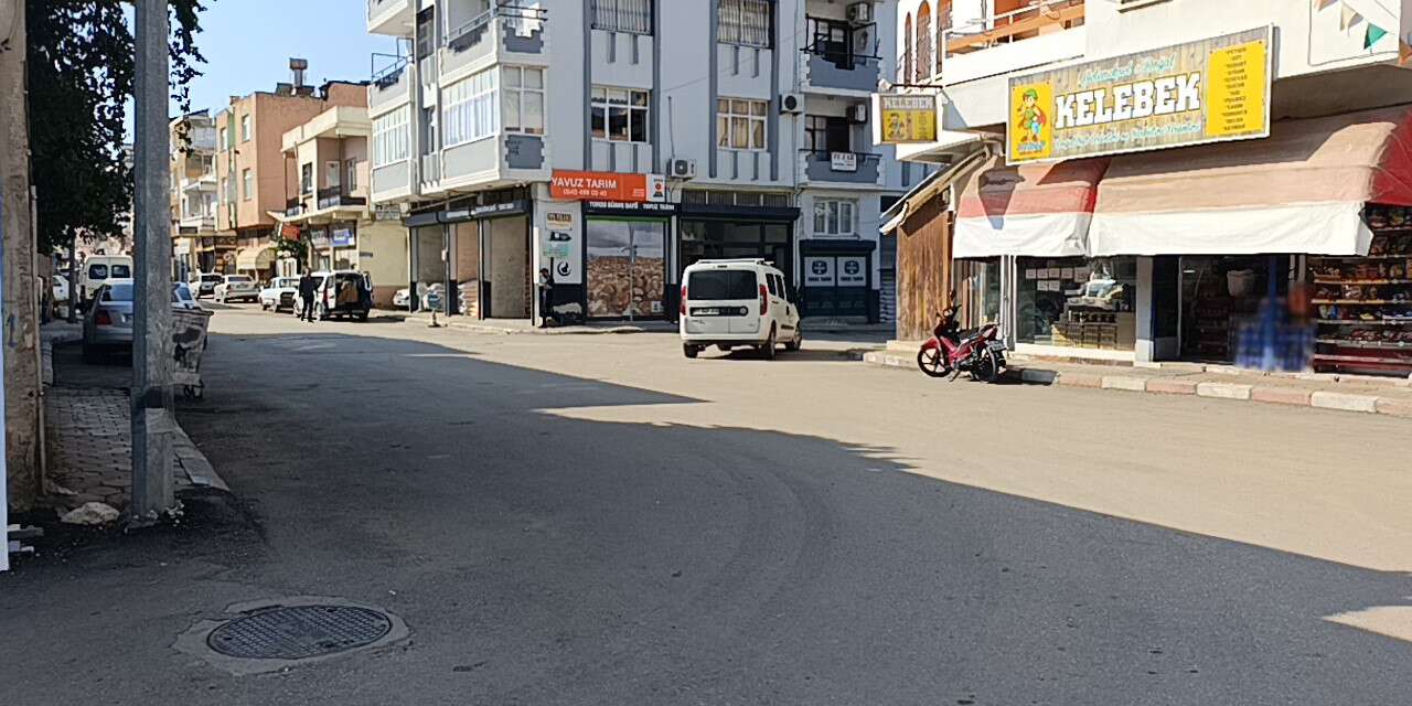 Elektrikli bisiklete çarptı, hiçbir şey olmamış gibi yoluna devam etti