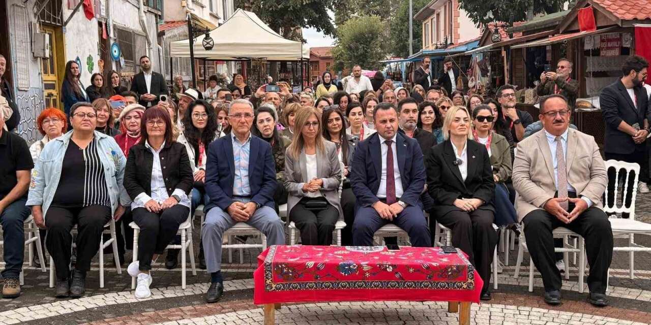 Suluboya festivali sanatseverleri buluşturdu