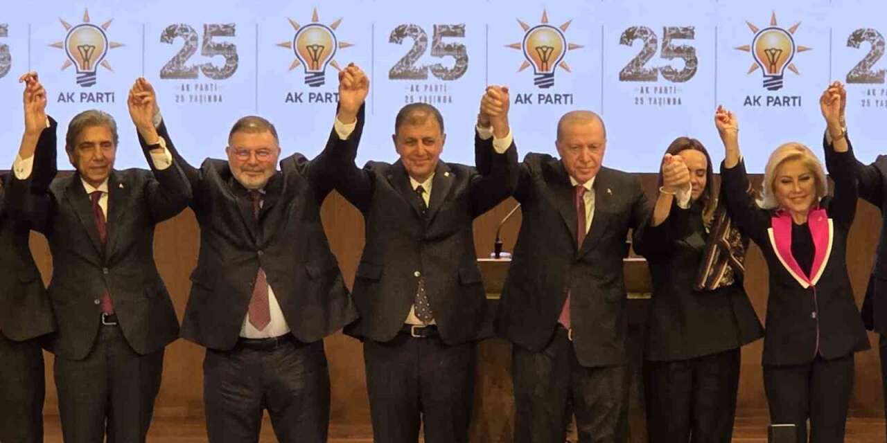 AK Parti İzmir İl Başkanı Saygılı: ’’Şehrimizin ortak meselelerinde el ele vererek çalışacağız’’