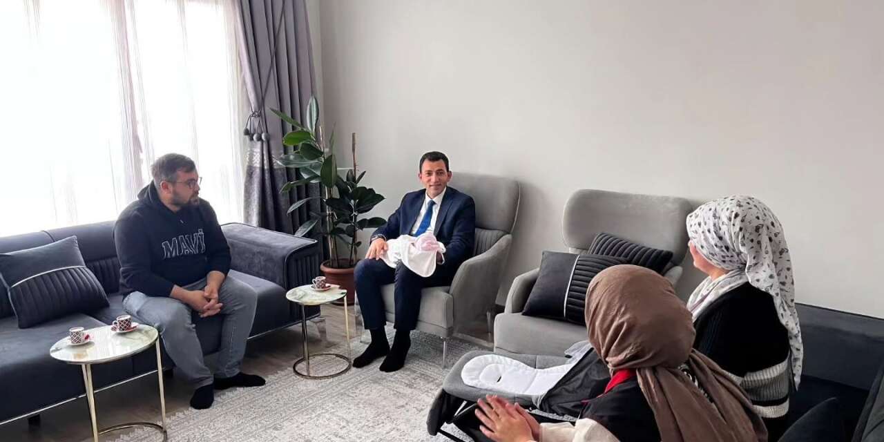 Evlenecek Gençlerin Desteklenmesi Projesi ile kurulan yuvalarda bebek sevinci