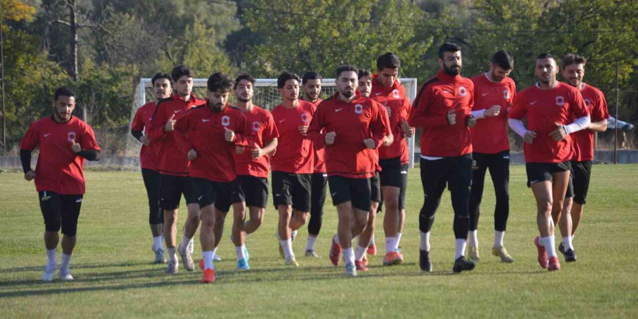Tavşanlı Linyitspor Teknik Direktörü Caner Karuk’tan sezon öncesi açıklamalar
