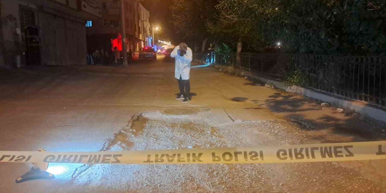 Kilis’te motosiklet rögar kapağına çarptı: 1 ağır yaralı