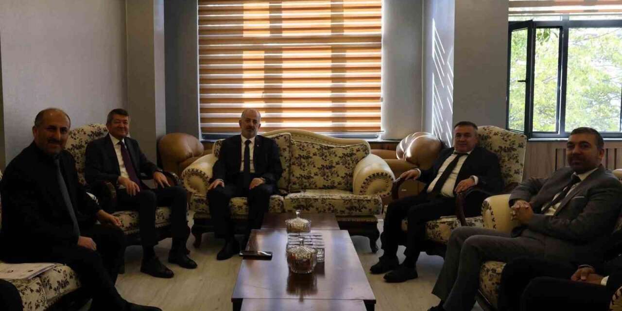 Bilecik’te gençler için üç kurum tek masada