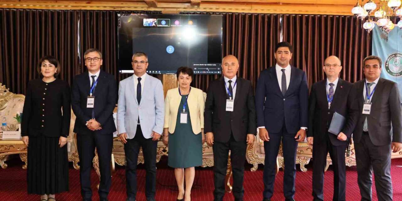 BAÜN Rektörü Oğurlu’dan Uluslararası Sempozyumda "Türk Dünyasında İş Birliği" vurgusu