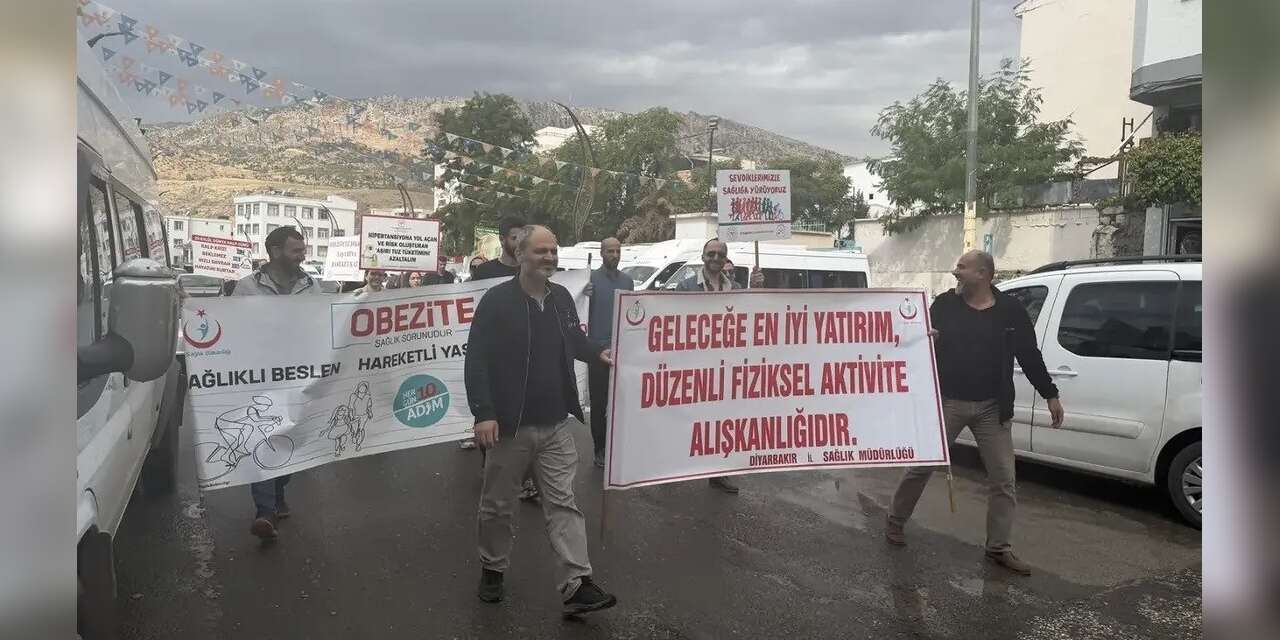 Obeziteye dikkat çekmek için yürüdüler