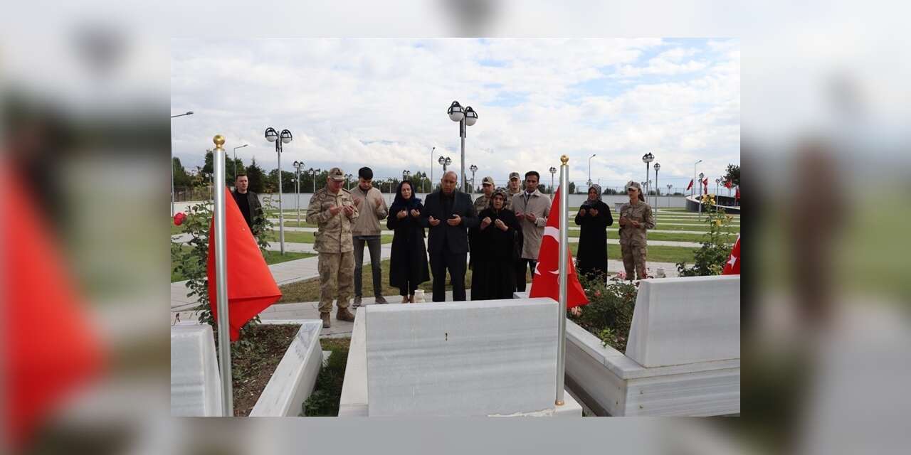 Şehit Jandarma Onbaşı Yakup Koç, 25. yılında dualarla anıldı