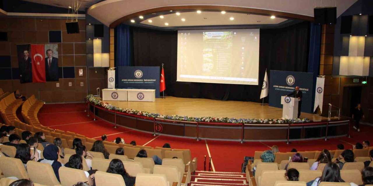 ADÜ’de öğrencilere yönelik oryantasyon ve bilgilendirme programları devam ediyor
