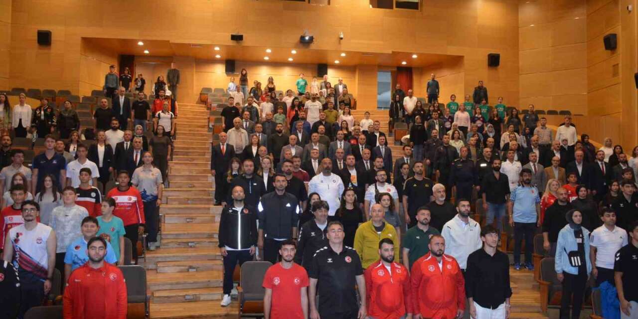 Sinop’ta amatör sporun başarılı isimleri ödüllendirildi
