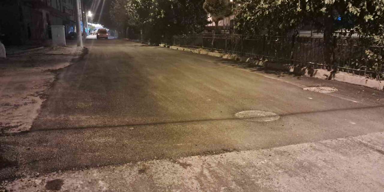 Kilis’te kazanın ardından rögar kapağının bulunduğu noktaya asfalt döküldü