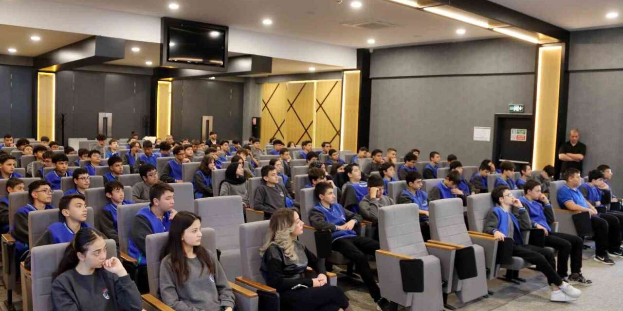 Kütahya OSB’de öğrencilere iş sağlığı ve güvenliği eğitimi verildi