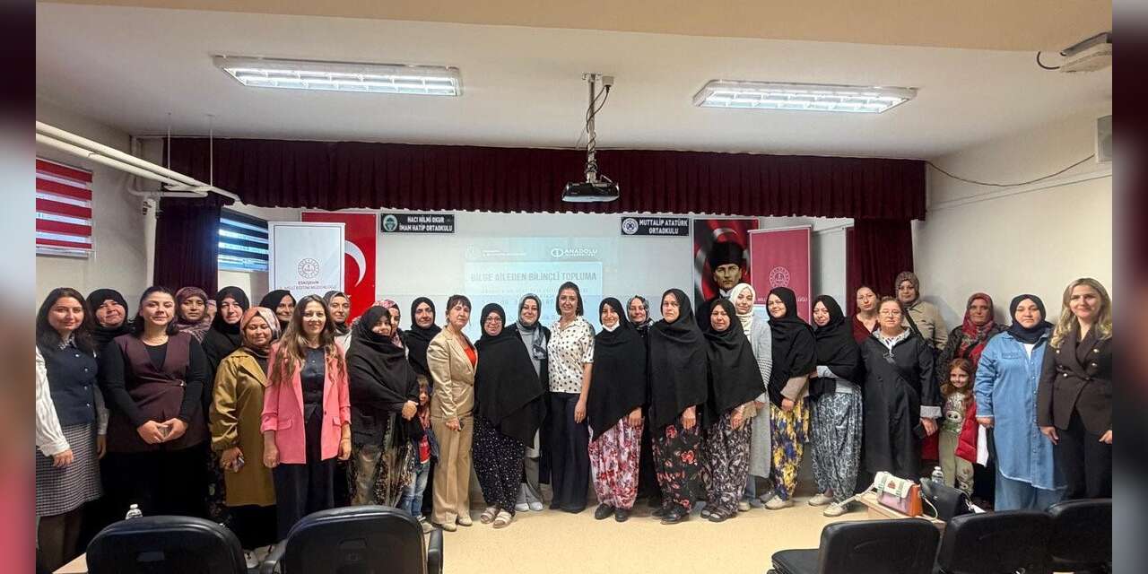 "Bilge Aileden Bilinçli Topluma Projesi" kapsamında velilere seminer verildi