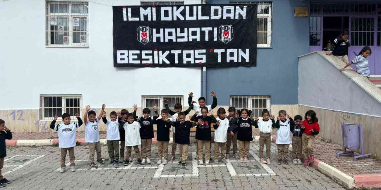 Niğde’de Beşiktaş taraftarlarından öğrencilere anlamlı hediye