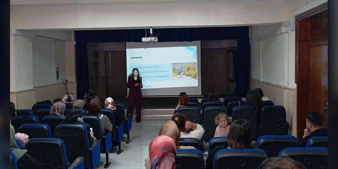 Bilecik’te velilere okul ve aile eğitimi