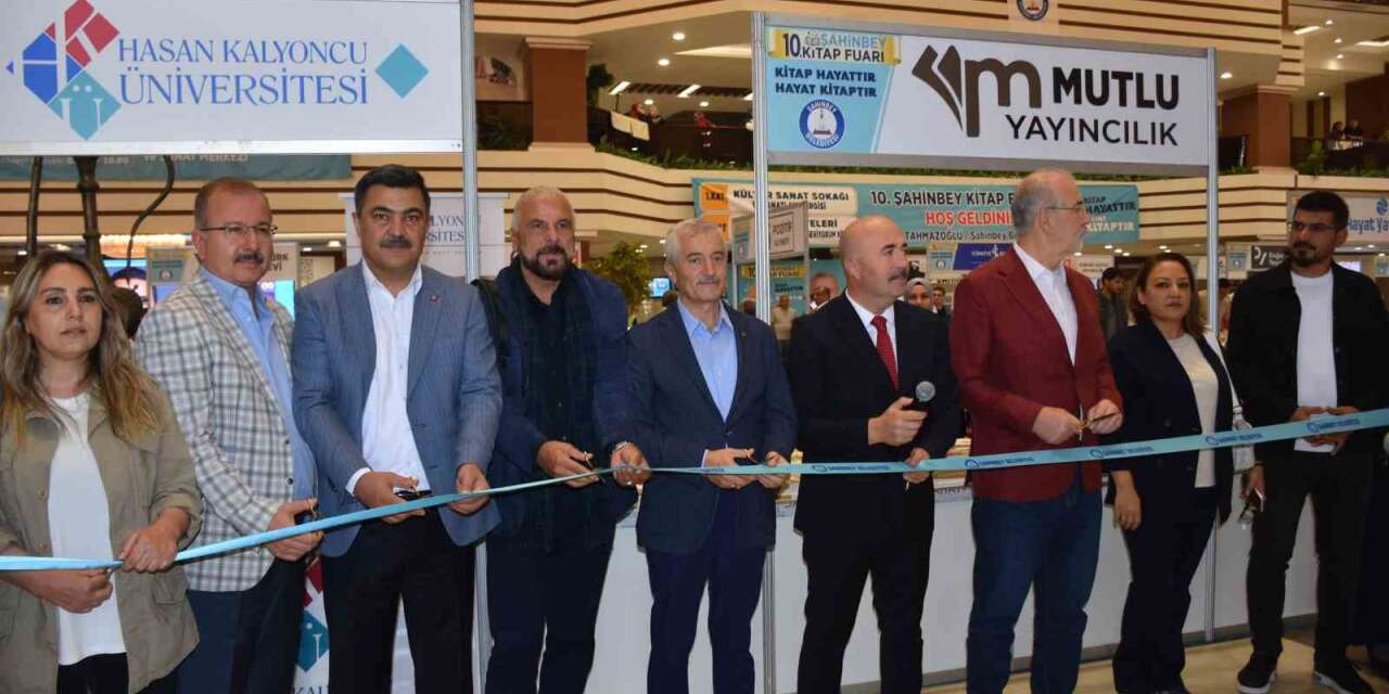 Şahinbey Belediyesi’nin 10’uncu kitap fuarı kapılarını açtı