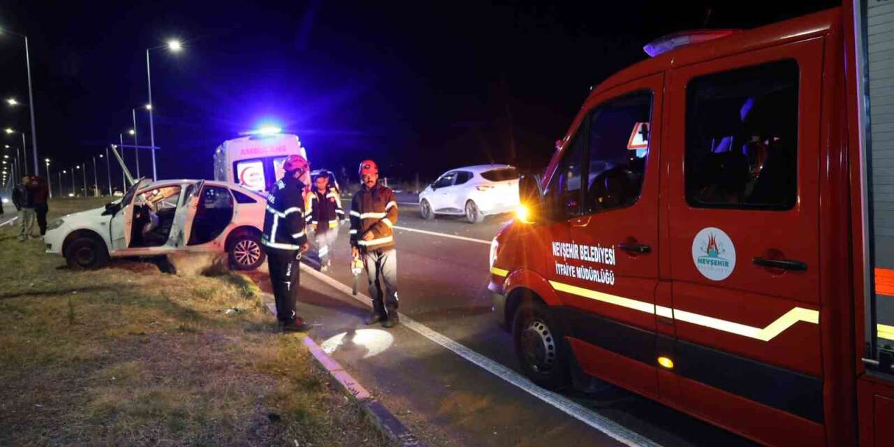 Nevşehir’de tilkiden kaçan otomobil kazaya neden oldu: 1 yaralı