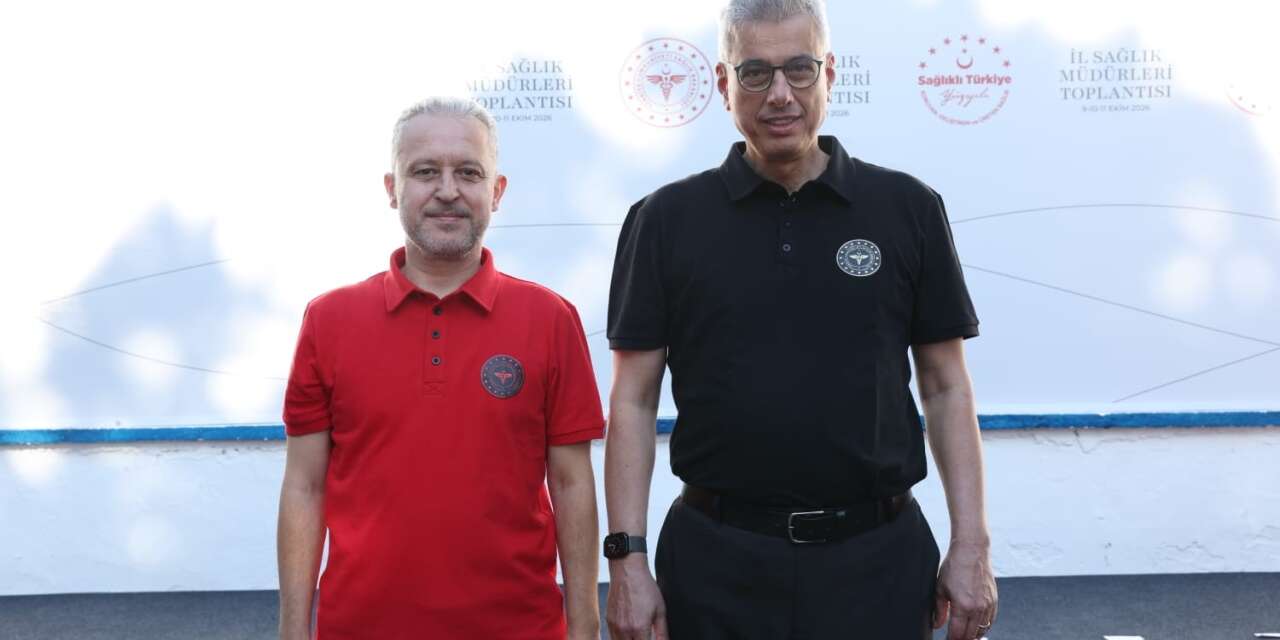 Düzce Sağlık Müdürü Yılmaz, Bakan Memişoğlu ile bir araya geldi