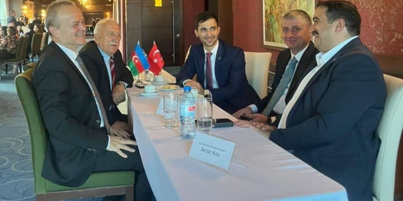Sarıkamış’ın kristal karları Bakü’de tanıtıldı
