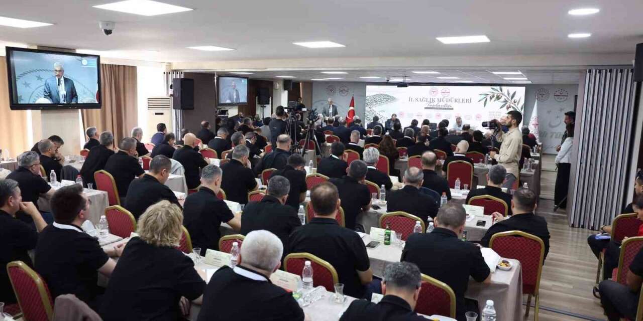 Eskişehir İl Sağlık Müdürü Bildirici, İl Sağlık Müdürleri Toplantısı’na katıldı