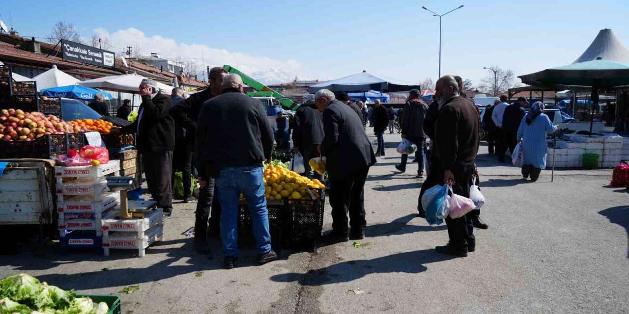 Ticaret satış hacmi ağustosta yüzde 0,6 arttı
