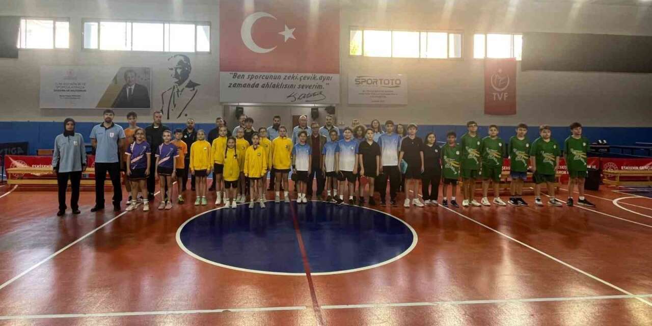 Yıldızlar Kulüplü Takım ve Ferdi Müsabakaları tamamlandı