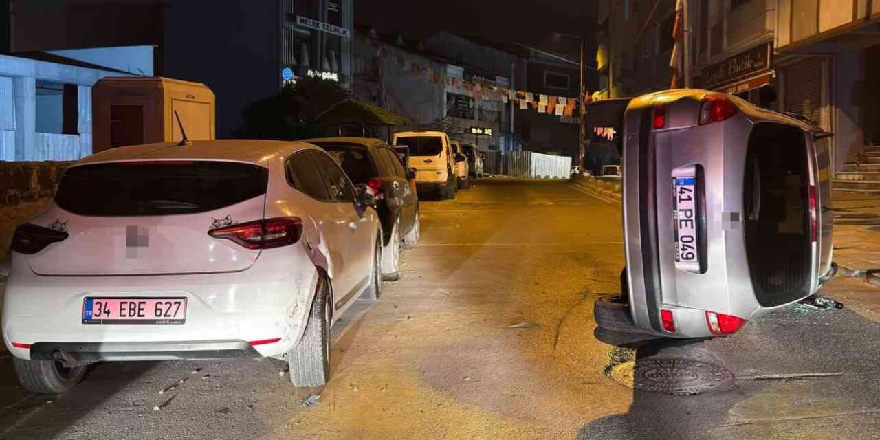 Arnavutköy’de otomobil, park halindeki araca çarpıp yan yattı