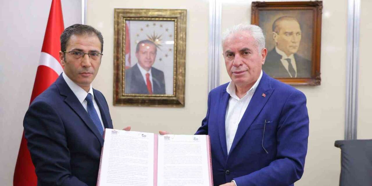 Çoruh Yöresel Ürünler Çarşısı için sözleşme imzalandı