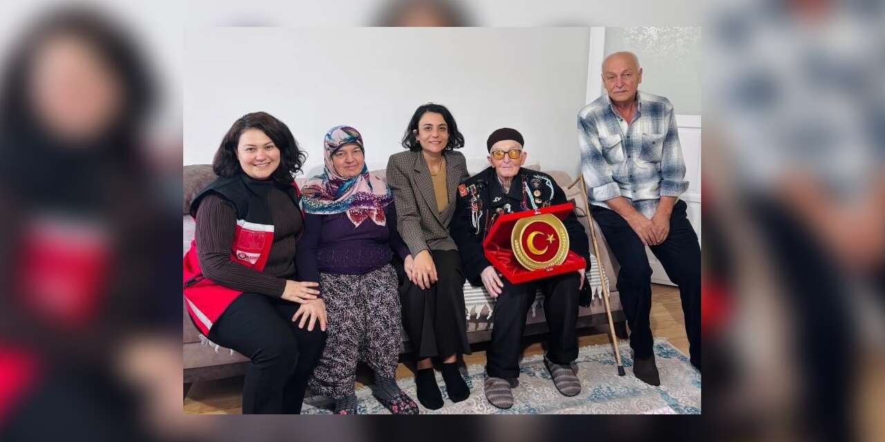 Şehit ailesine vefa ziyareti