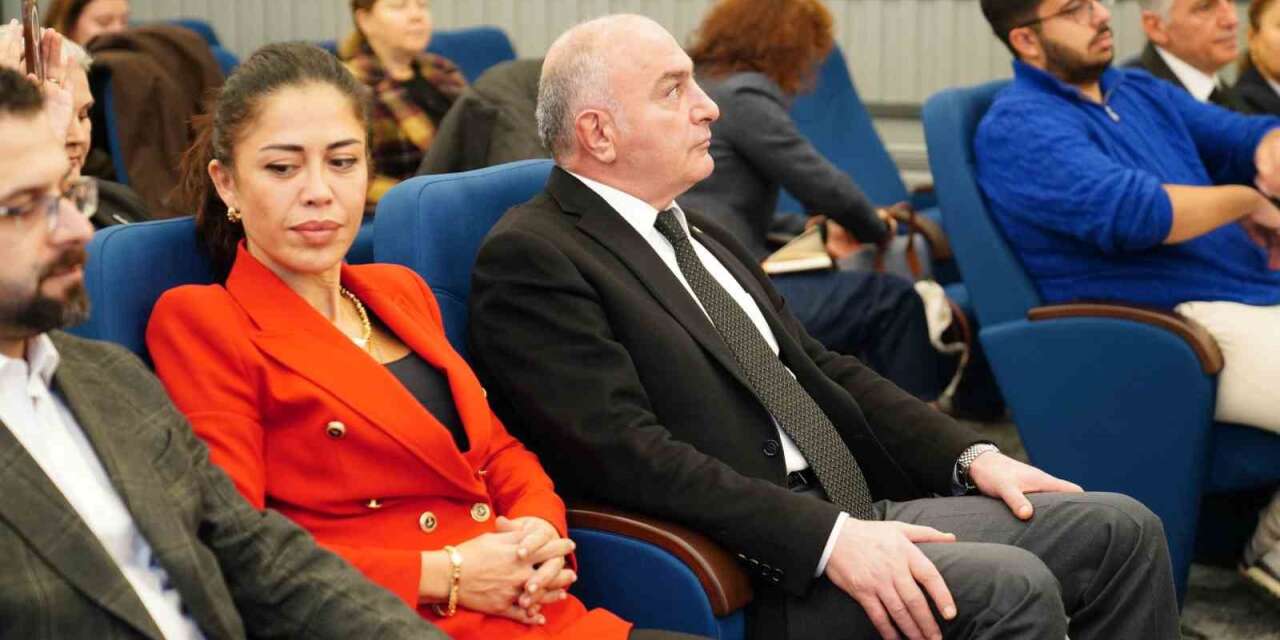 ETSO’da "Kadın Gücüyle Kalkınma Projesi Gümrük ve Dış Ticaret Eğitimi"  düzenlendi