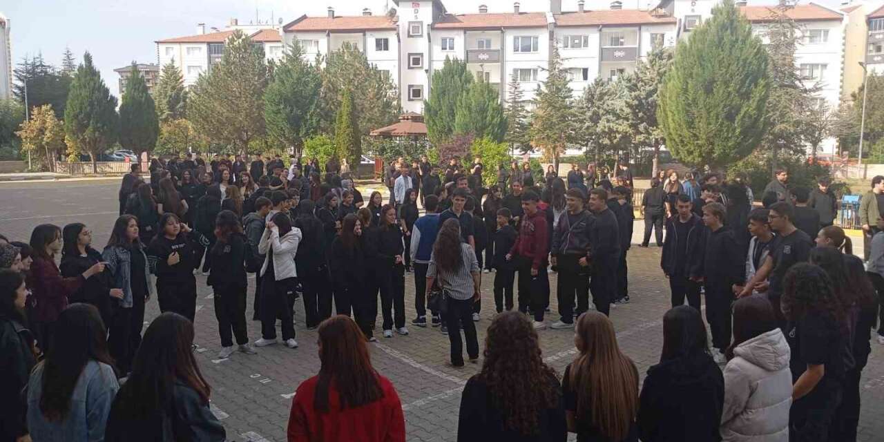 Nevşehir’de okullarda afet farkındalık eğitimi ve tatbikat yapıldı