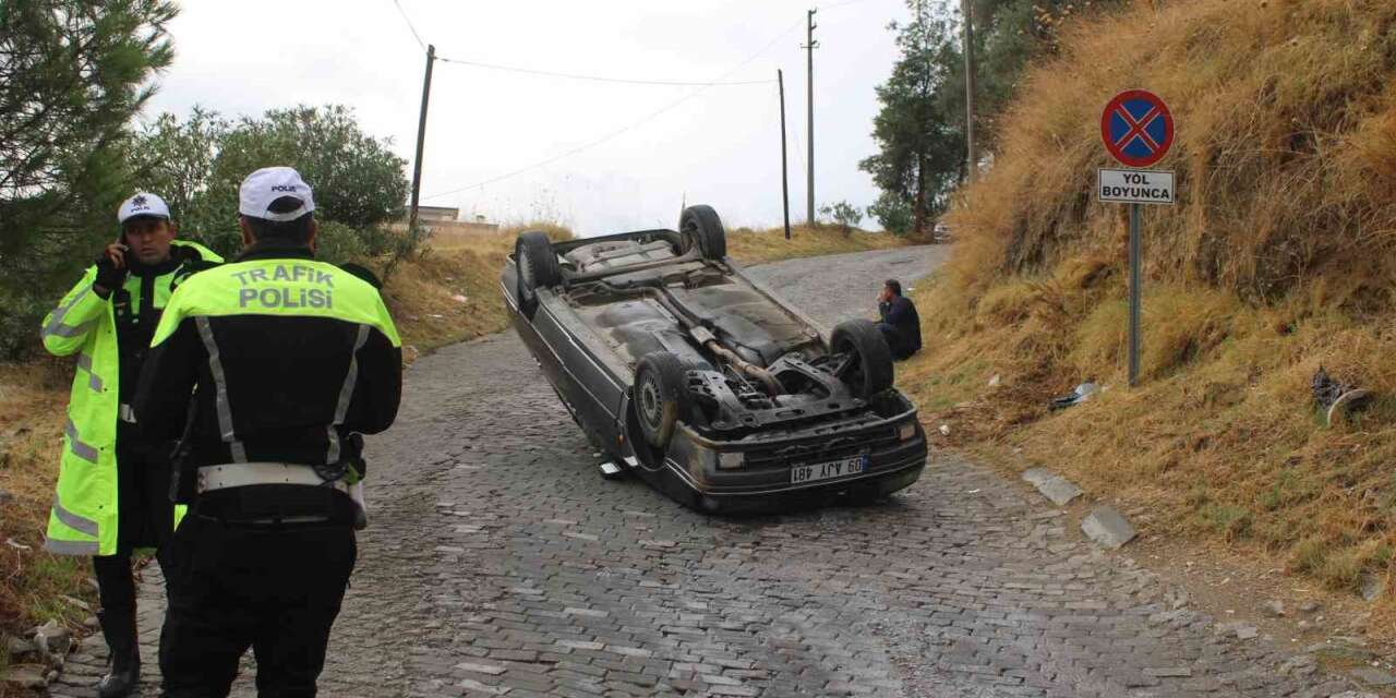 Freni tutmayan otomobil takla attı