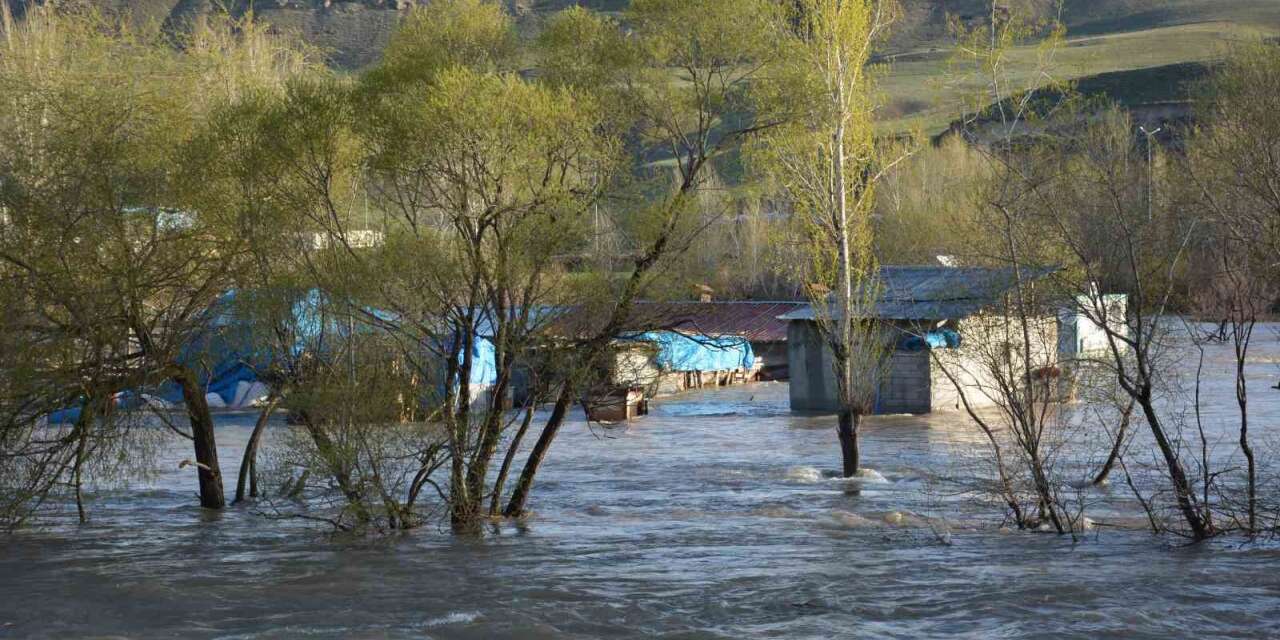 Erzincan’da tarım arazileri ve hayvan barınakları için uyarı