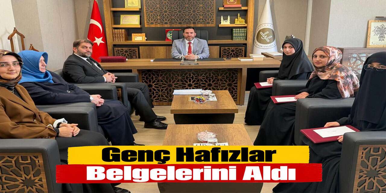 Kars’ta Hafızlık Eğitimini Tamamlayan Öğrencilere Belgeleri Verildi