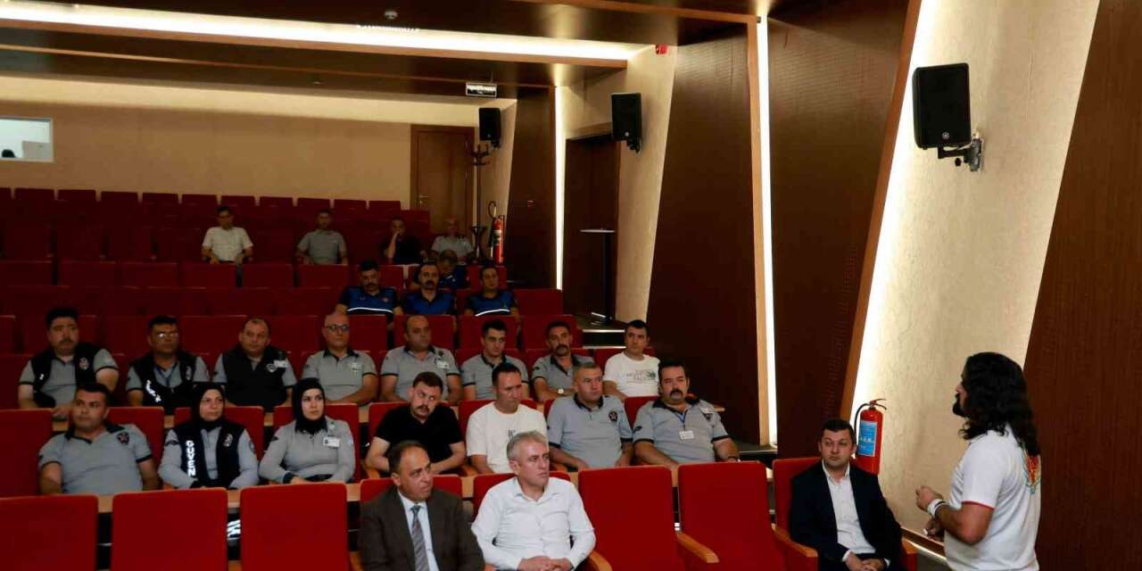 Talas’ta zabıta ve güvenliğe terör eğitimi