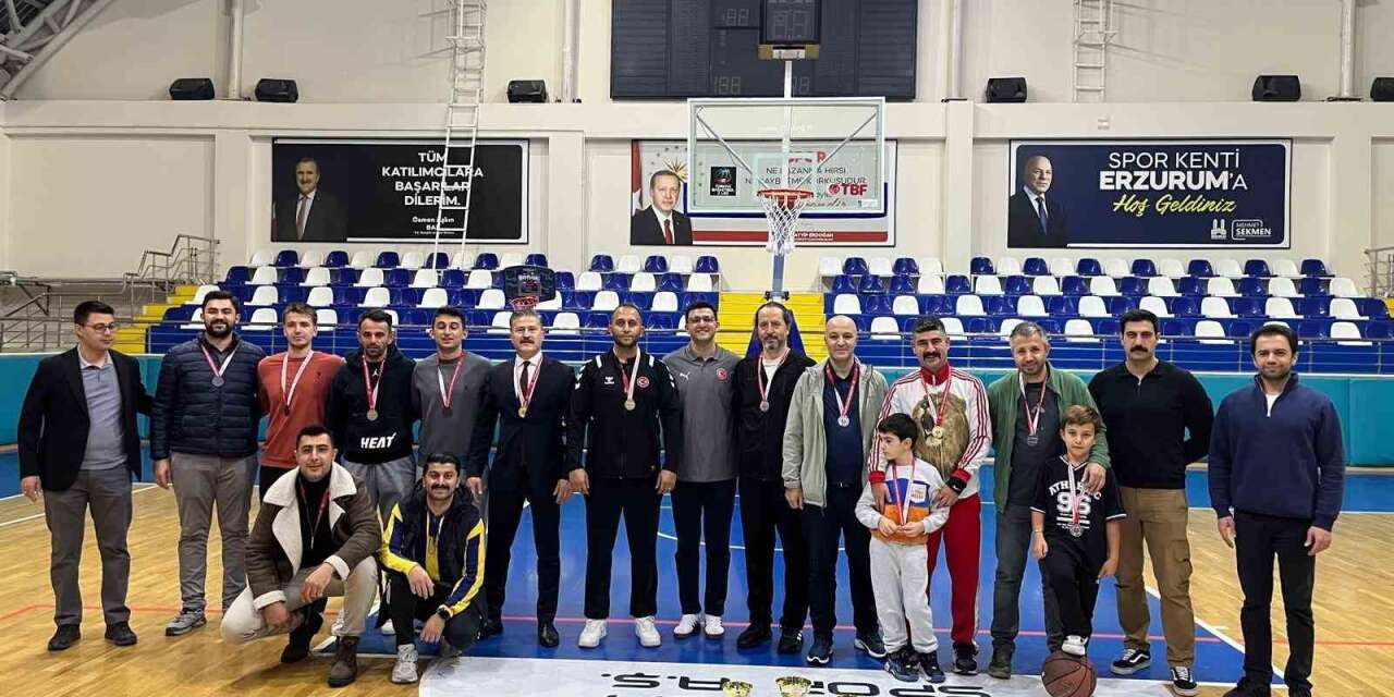 Kamuda potanın şampiyonu İl Emniyet Müdürlüğü